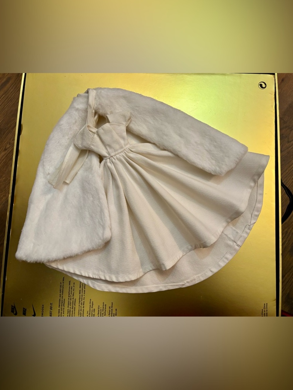 Vintage Premier Togs Barbie Doll Beige Ballet White Ballgown Dress & Fur Cape
